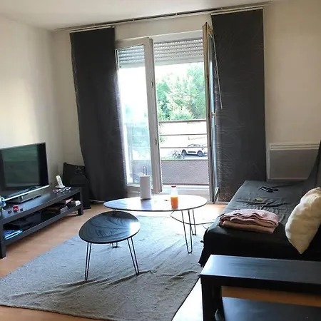 Grand T2Bis Dans Le Centre Ville Proche Commodites アパート *